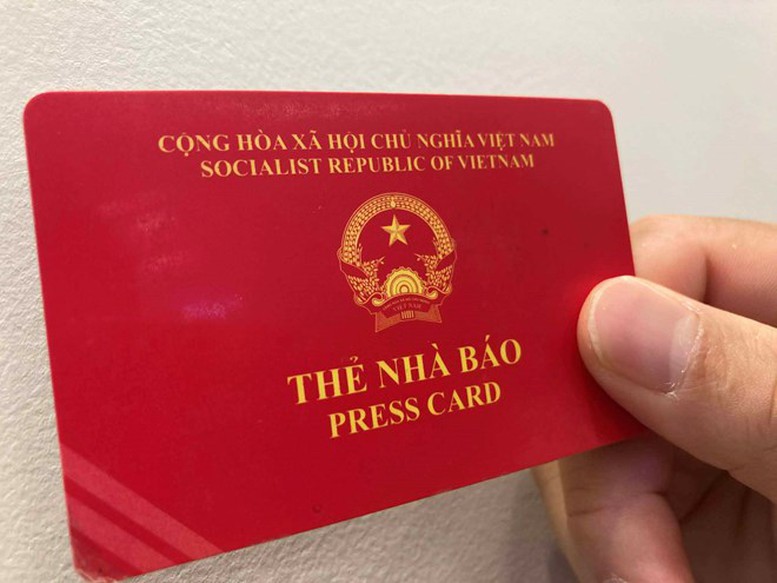 Nâng cao trách nhiệm của cơ quan báo chí trong quản lý phóng viên và đề nghị cấp, đổi thẻ nhà báo