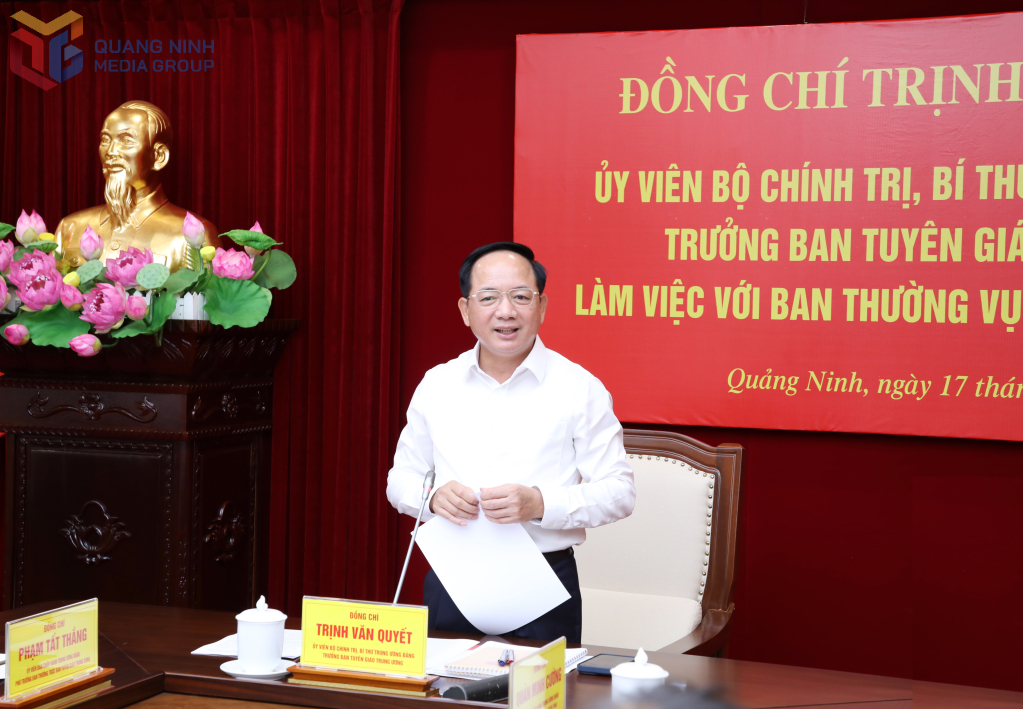 Quảng Ninh hội tụ nhiều điều kiện để trở thành hình mẫu của cả nước Quảng Ninh hội tụ nhiều điều kiện để trở thành hình mẫu của cả nước