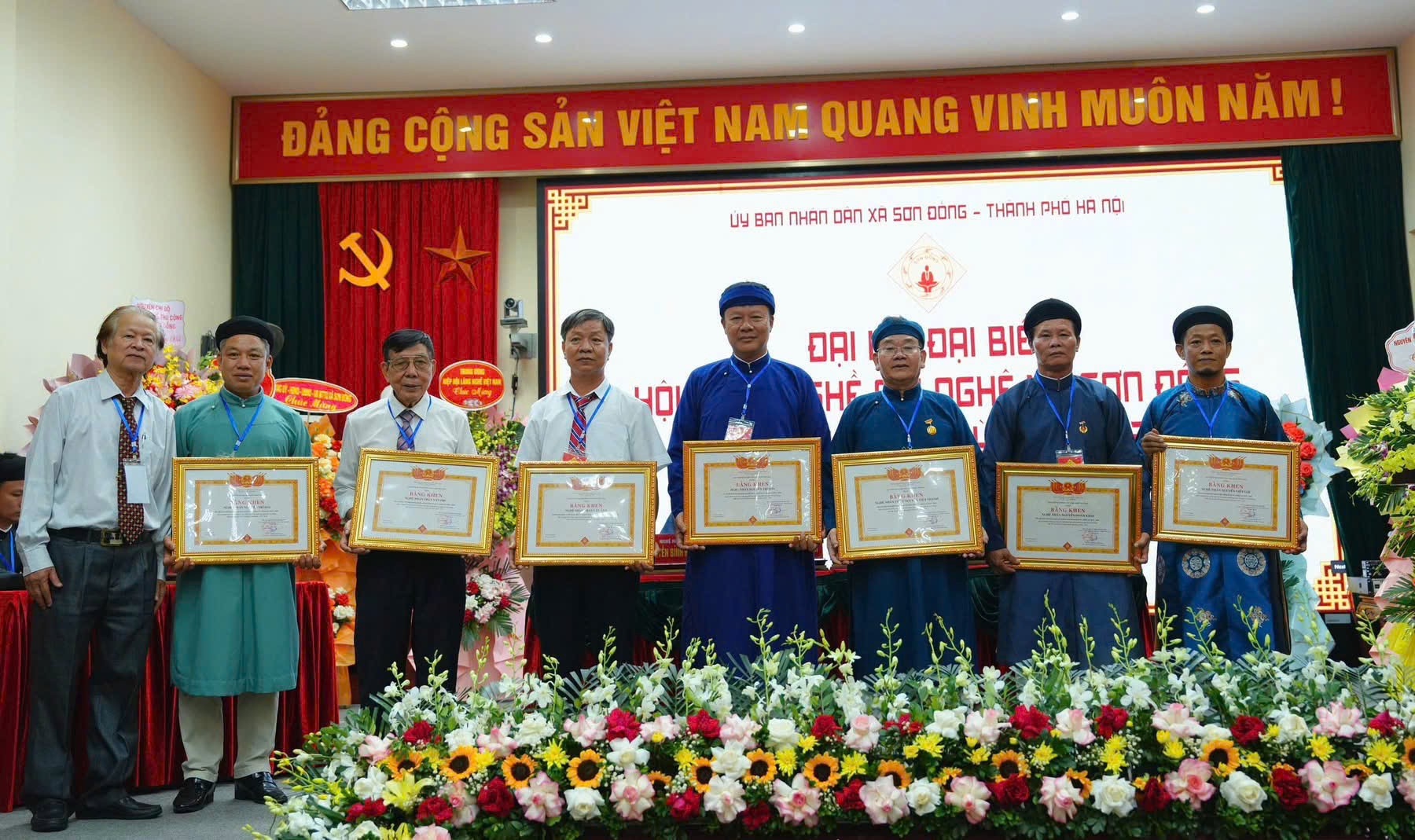 Đại hội Hội Làng nghề Mỹ nghệ xã Sơn Đồng: Phát huy truyền thống, trao truyền nghề cho thế hệ trẻ