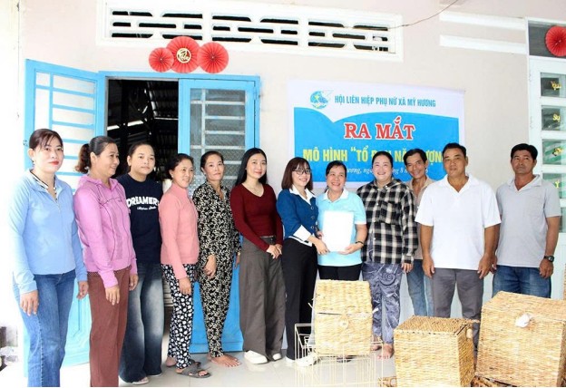 Quang cảnh lễ ra mắt mô hìnH