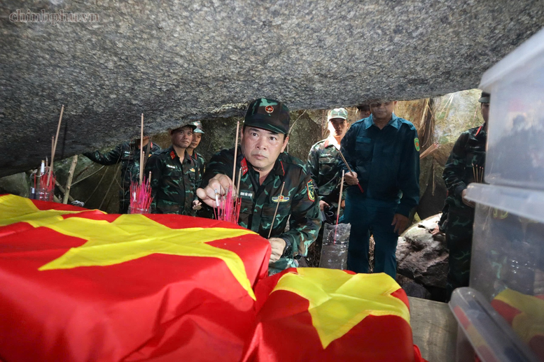 Chiến dịch 500 ngày đêm: Cuộc hành quân trong thời bình tìm kiếm, xác định danh tính liệt sĩ