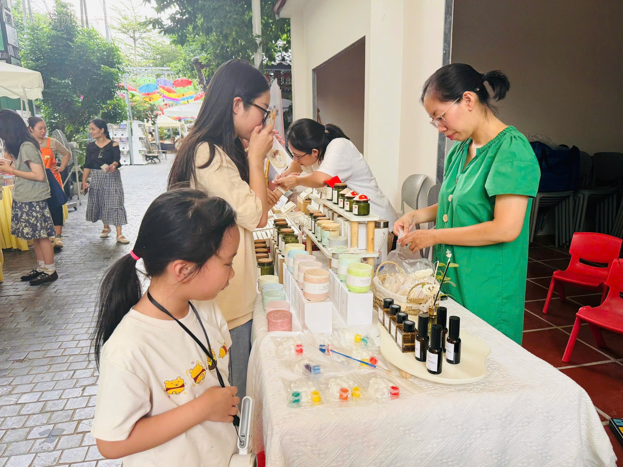 Hội sách Mùa Thu Độc Lập: Khi lịch sử bước ra từ trang sách