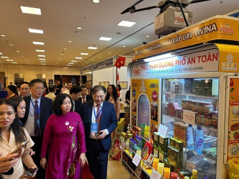 mo hinh kiosk thuc pham so tai dai hoi dai bieu toan quoc lan thu ix lien hiep cac hoi khoa hoc va ky thuat viet nam