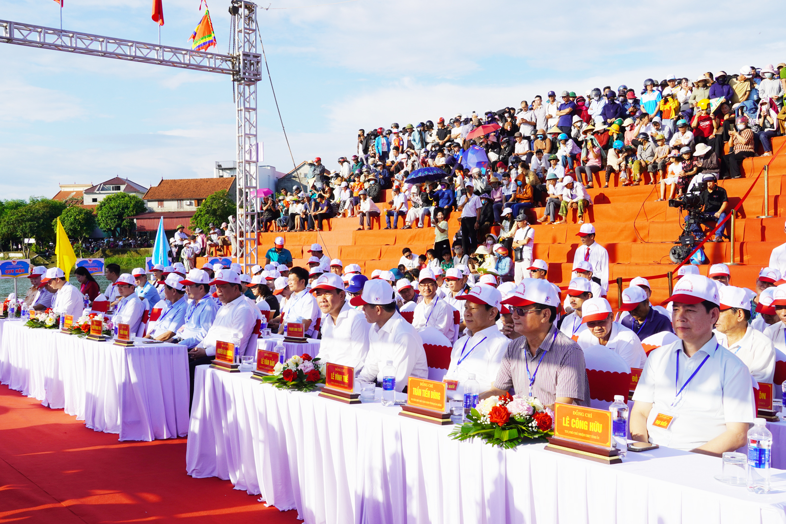 Sôi động Lễ hội đua, bơi thuyền truyền thống trên sông Kiến Giang 2026 Sôi động Lễ hội đua, bơi thuyền truyền thống trên sông Kiến Giang 2026
