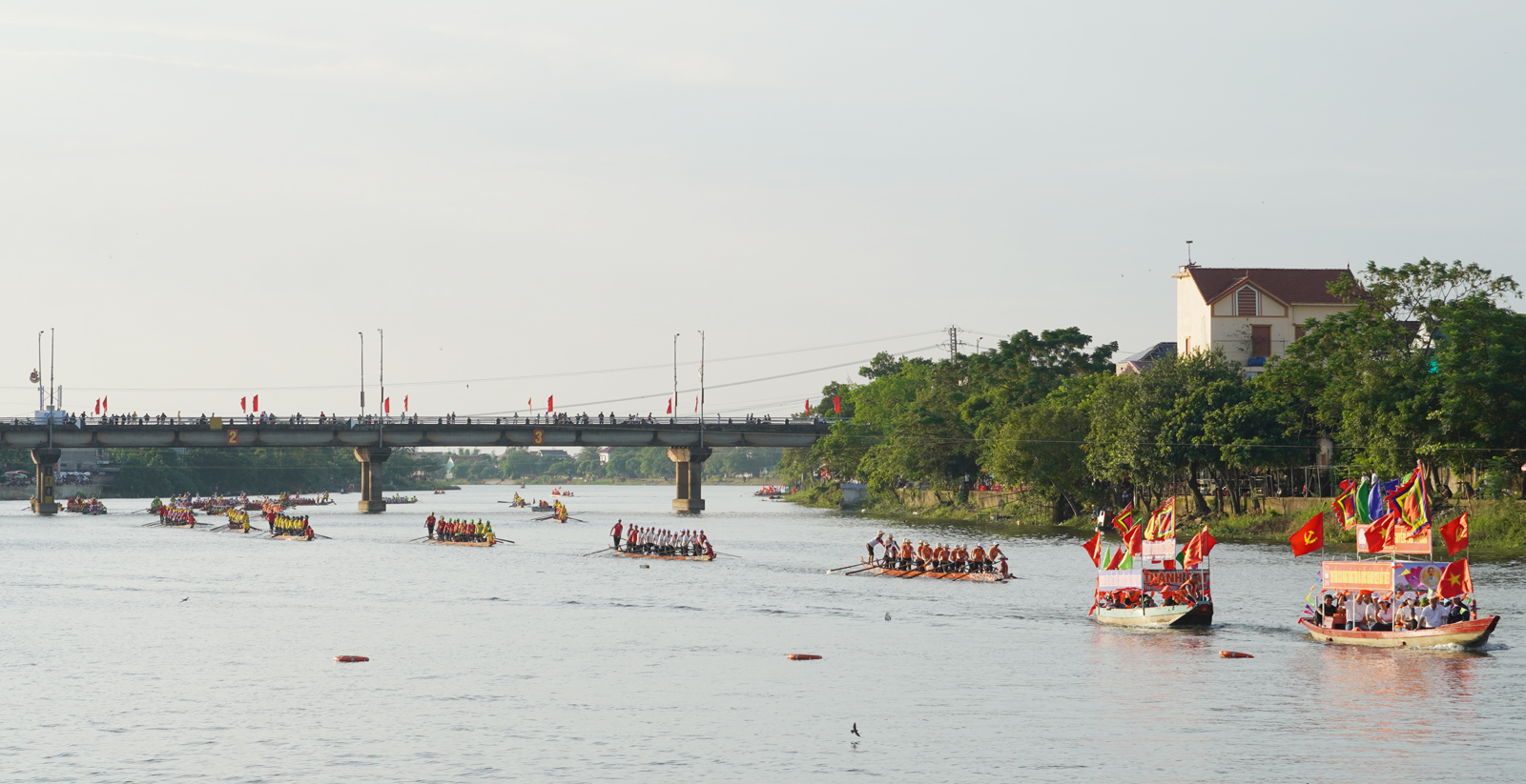 Sôi động Lễ hội đua, bơi thuyền truyền thống trên sông Kiến Giang 2026 Sôi động Lễ hội đua, bơi thuyền truyền thống trên sông Kiến Giang 2026
