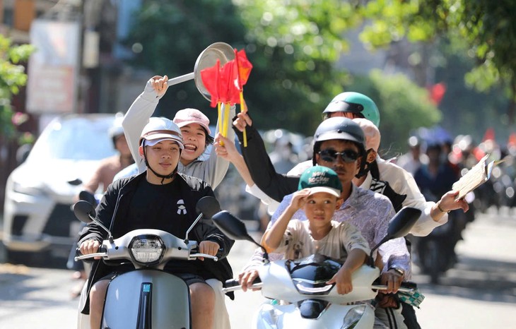 Sôi động Lễ hội đua, bơi thuyền truyền thống trên sông Kiến Giang 2026 Sôi động Lễ hội đua, bơi thuyền truyền thống trên sông Kiến Giang 2026