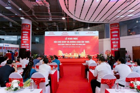 hoi cho ocop quang ninh thu hut hon 127000 luot khach doanh thu vuot 296 ty dong