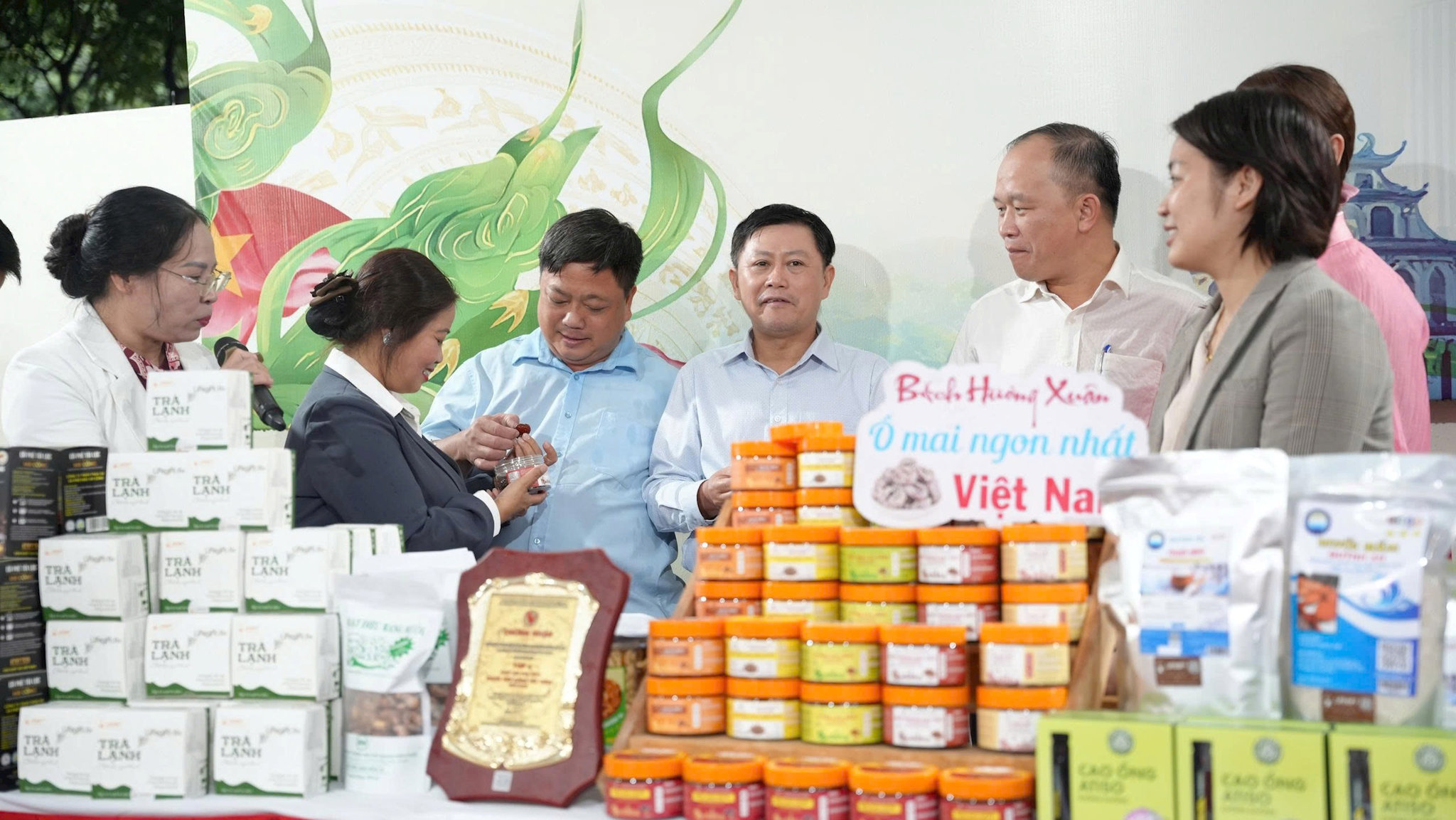 Phường Yên Nghĩa hưởng ứng Cuộc vận động “Người Việt Nam ưu tiên dùng hàng Việt Nam”