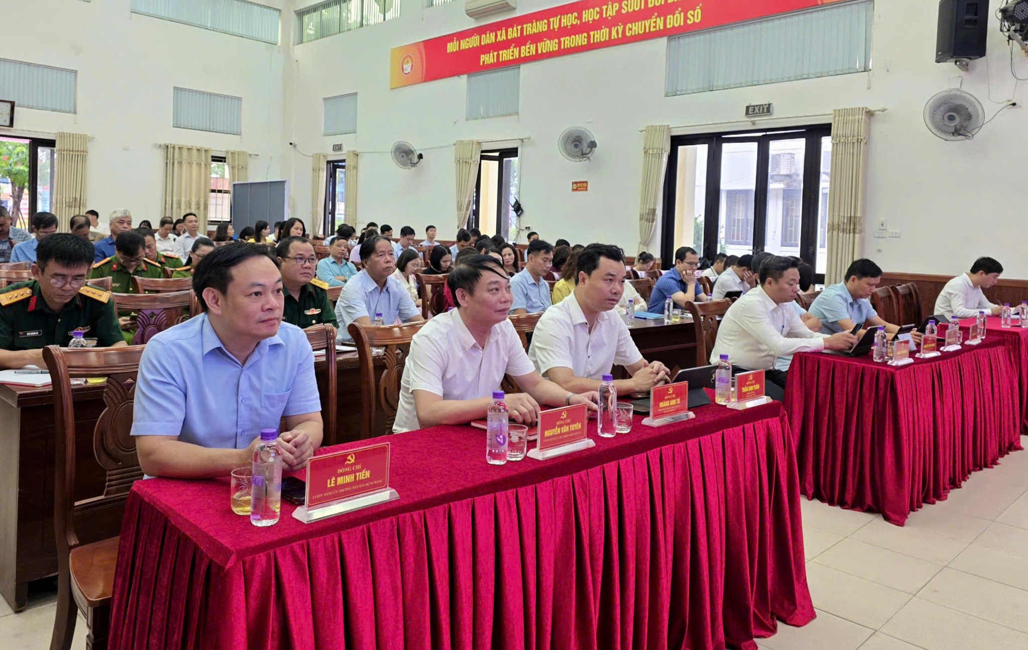 Phát triển Thủ đô xứng đáng với vị thế đặc biệt và sự tin tưởng của Trung ương