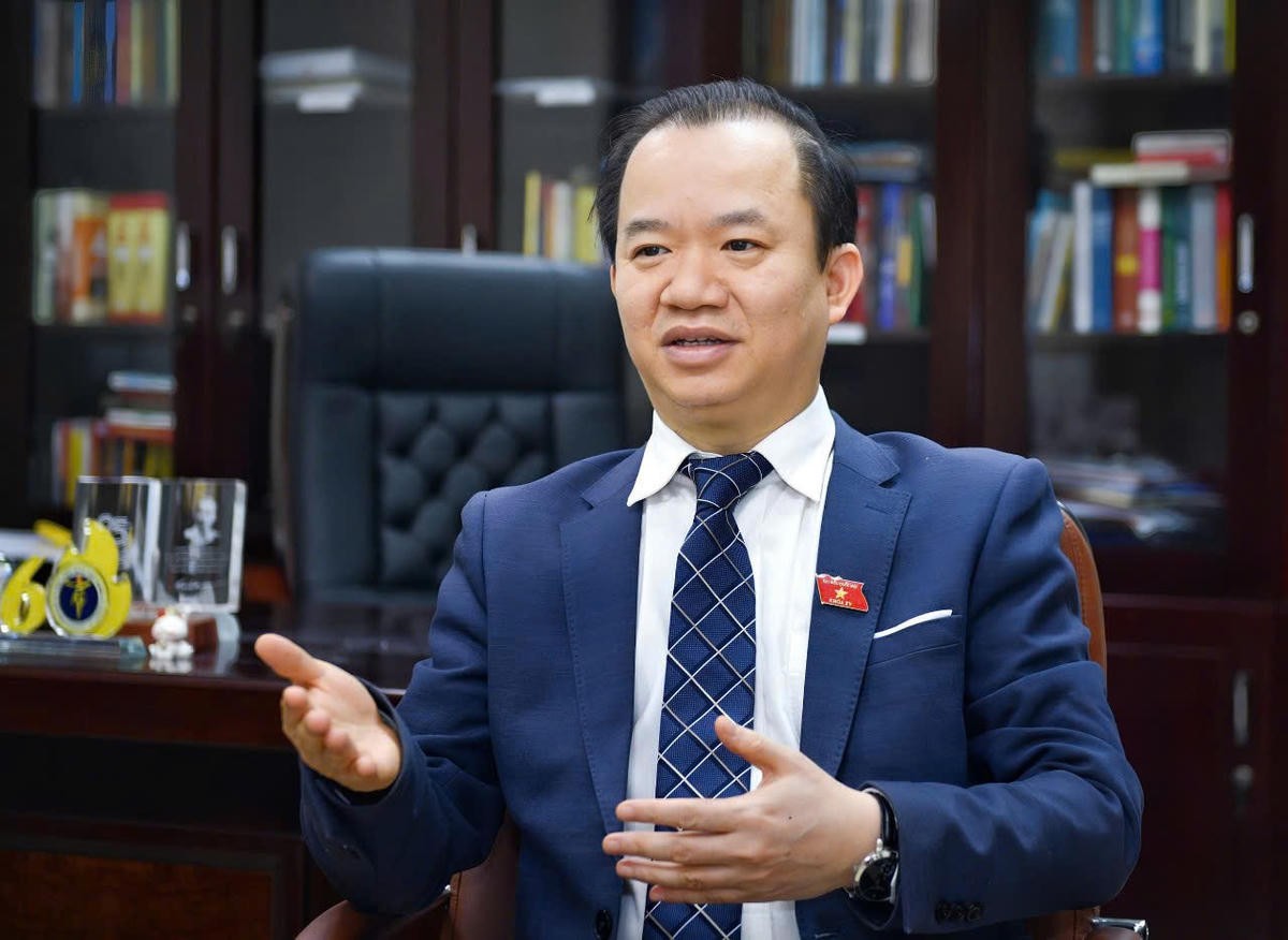 Ông Bùi Hoài Sơn - Tân Phó Trưởng Ban Tuyên giáo Trung ương Ông Bùi Hoài Sơn - Tân Phó Trưởng Ban Tuyên giáo Trung ương