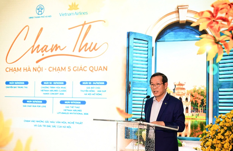 Vietnam Airlines đưa du khách 'Chạm Thu Hà Nội 2026' Vietnam Airlines đưa du khách 'Chạm Thu Hà Nội 2026'