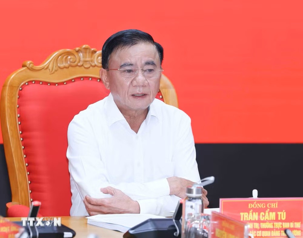 Thông qua dự thảo Báo cáo kết quả kiểm tra, giám sát đối với Ban Thường vụ Đảng ủy các cơ quan Đảng Trung ương Thông qua dự thảo Báo cáo kết quả kiểm tra, giám sát đối với Ban Thường vụ Đảng ủy các cơ quan Đảng Trung ương