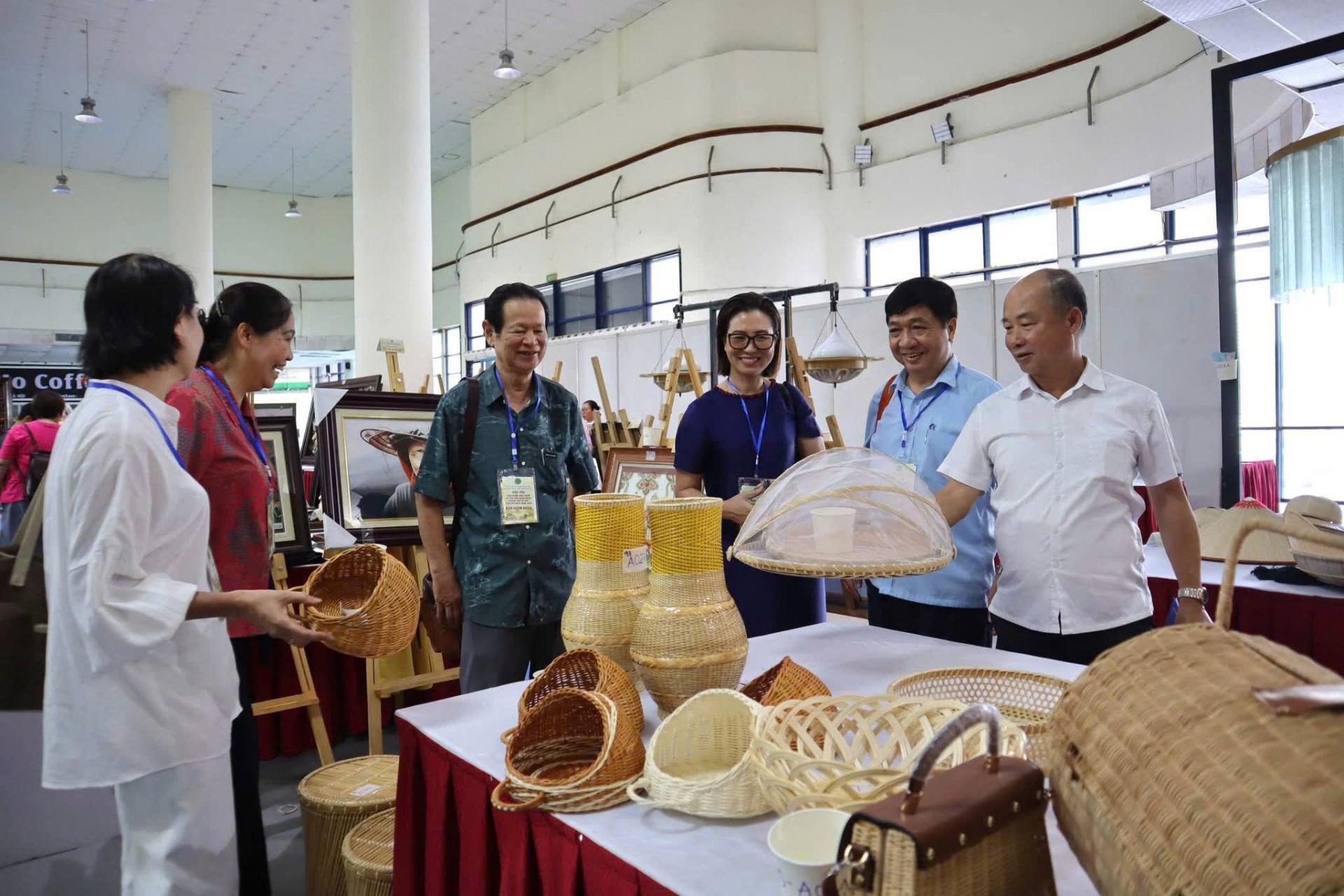 OCOP tiếp sức cho thương hiệu làng nghề, nâng vị thế hàng Việt