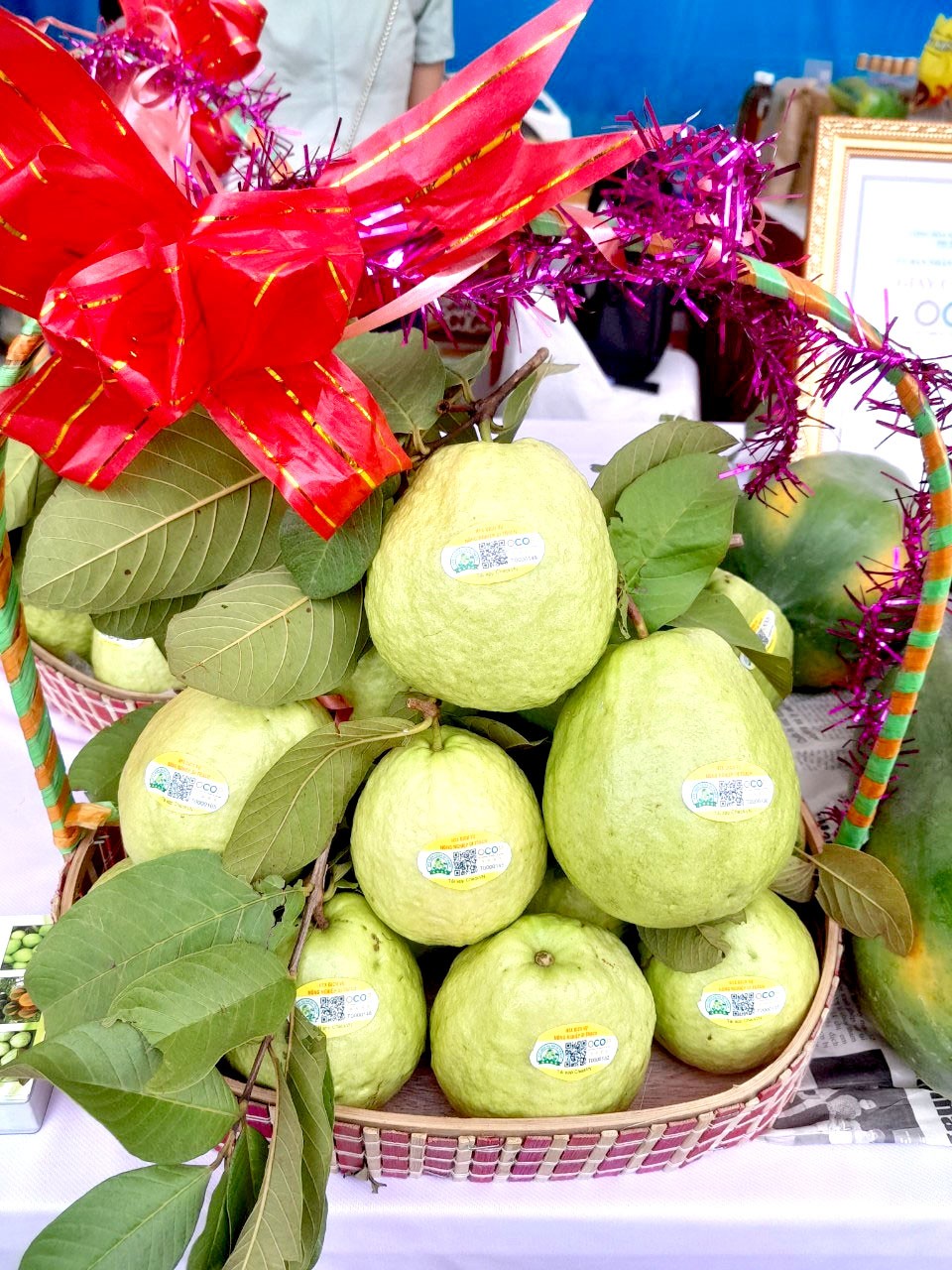 Ổi lê Di Trạch nông sản OCOP 4 sao