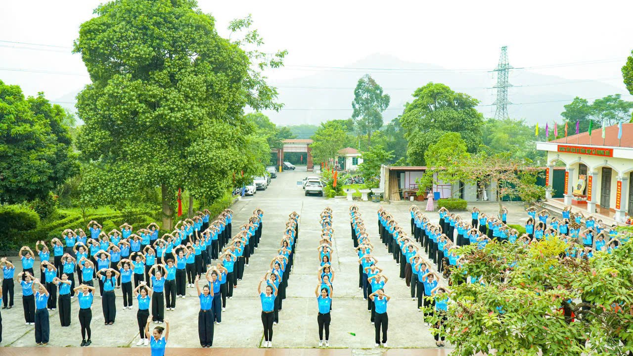 Rộn ràng chương trình đồng diễn dân vũ, hưởng ứng “Tháng Áo dài” năm 2026 tại xã Trung Giã Rộn ràng chương trình đồng diễn dân vũ, hưởng ứng “Tháng Áo dài” năm 2026 tại xã Trung Giã