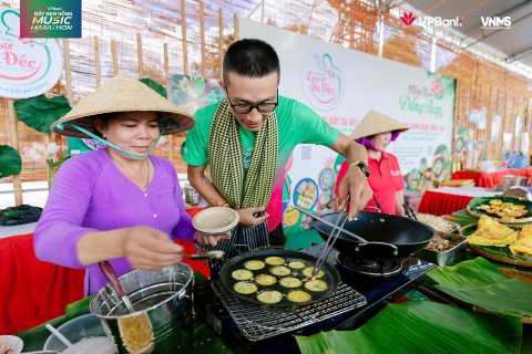dong thap gioi thieu san pham ocop am thuc tai giai vpbank dat sen hong music marathon 2026
