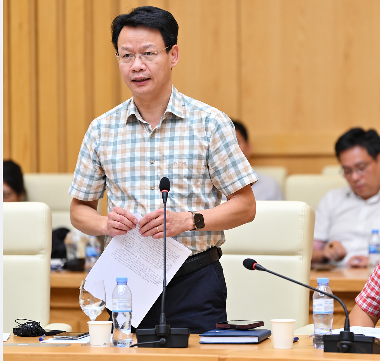 Ông Phạm Văn Quân, Phó Cục trưởng Cục Công nghiệp, Bộ Công Thương. Ông Phạm Văn Quân, Phó Cục trưởng Cục Công nghiệp, Bộ Công Thương.