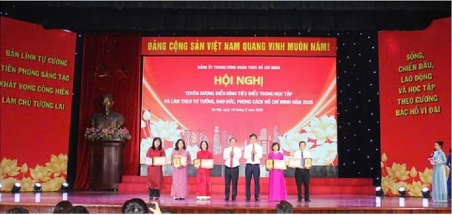 Tạp chí Thanh niên: 64 năm xây dựng, phát triển và đồng hành cùng thanh thiếu niên Việt Nam (15/10/1962 – 15/10/2026) Tạp chí Thanh niên: 64 năm xây dựng, phát triển và đồng hành cùng thanh thiếu niên Việt Nam (15/10/1962 – 15/10/2026)