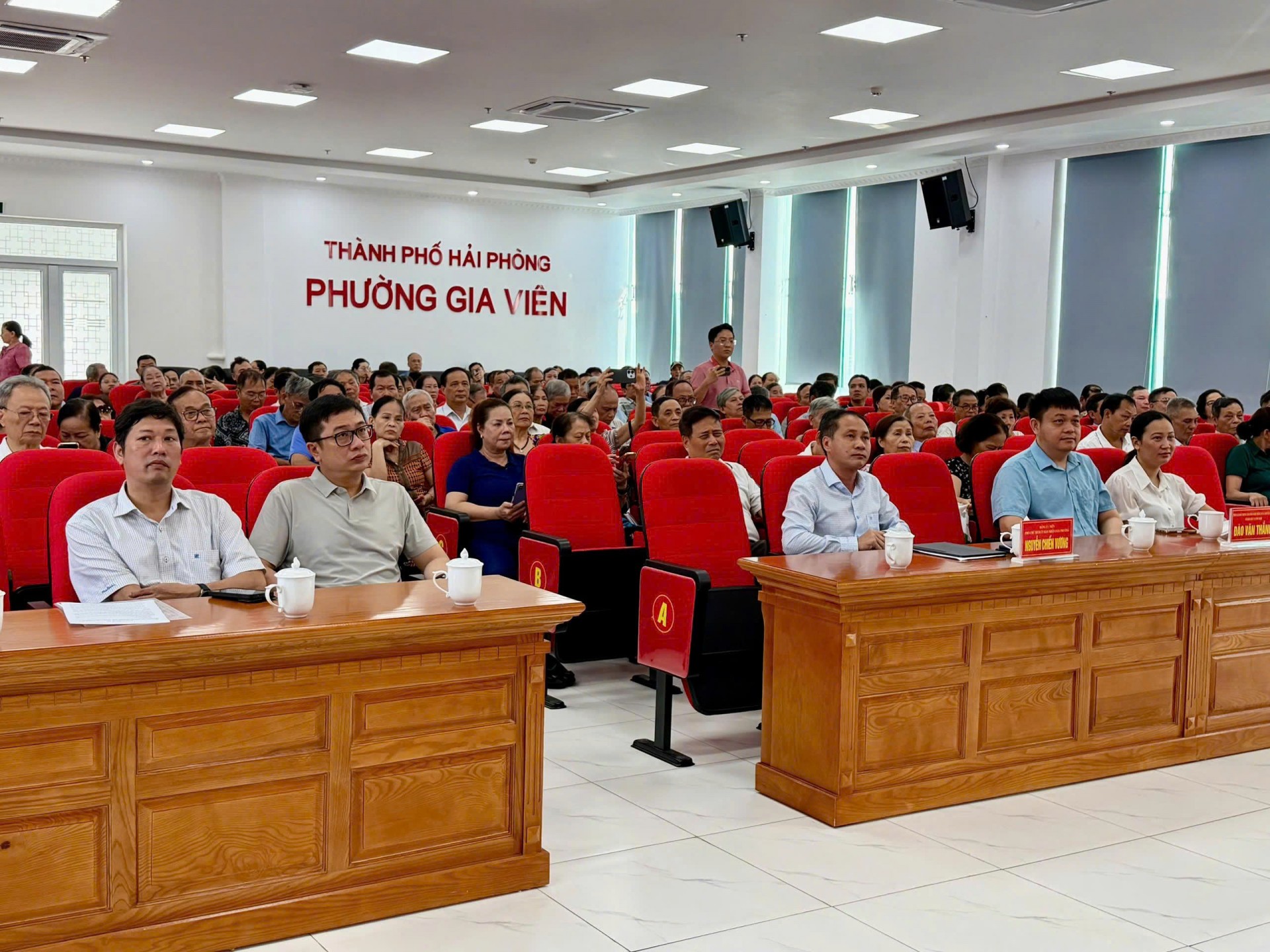 100% hồ sơ được thực hiện trực tuyến tại một phường ở Hải Phòng 100% hồ sơ được thực hiện trực tuyến tại một phường ở Hải Phòng