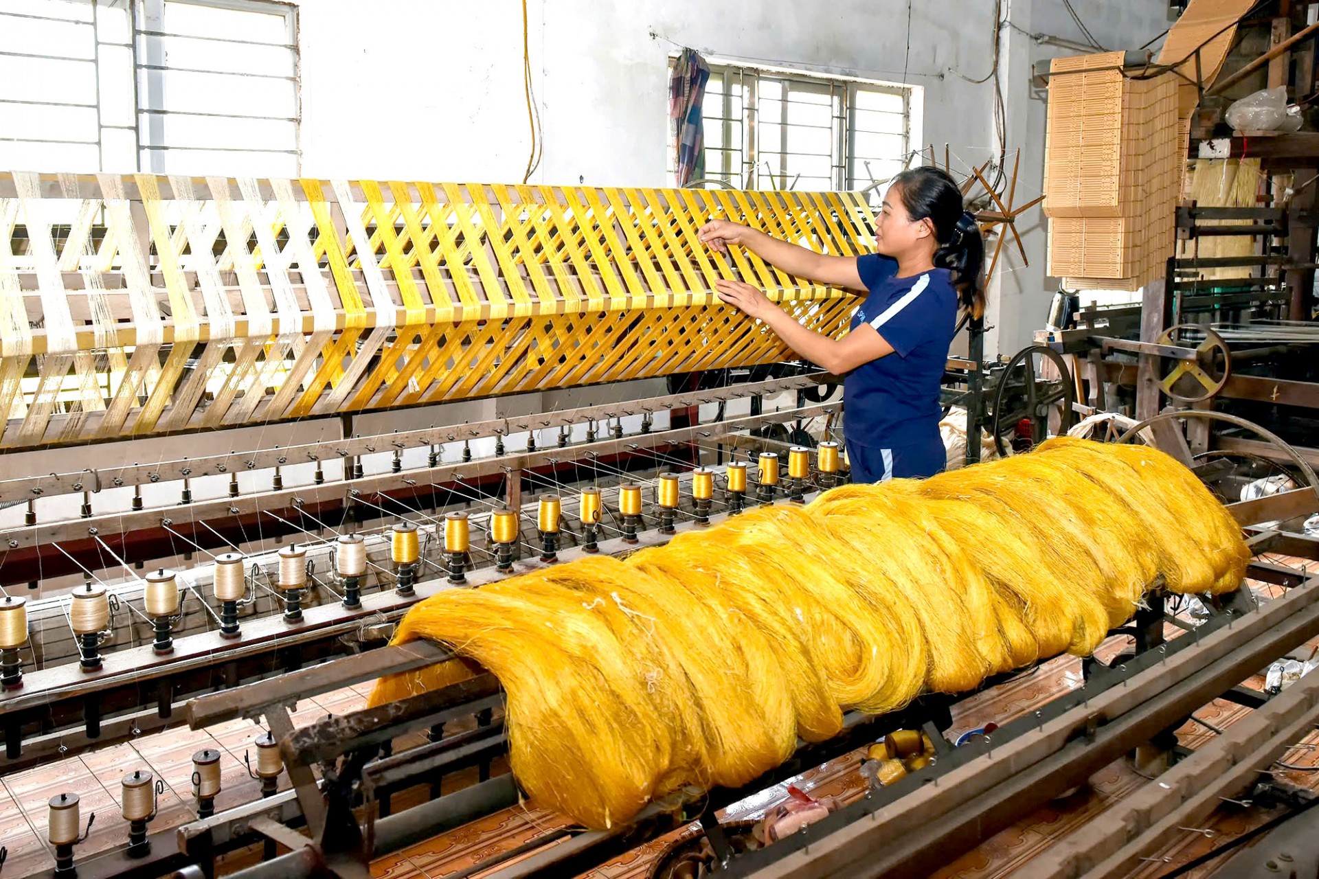Thách thức và chiến lược phát triển văn hóa làng nghề Việt Nam