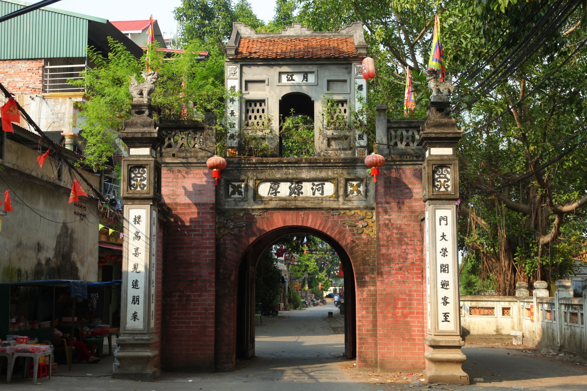 Nghề bánh đa vẫn đỏ lửa ở ngôi làng cổ Thổ Hà Nghề bánh đa vẫn đỏ lửa ở ngôi làng cổ Thổ Hà