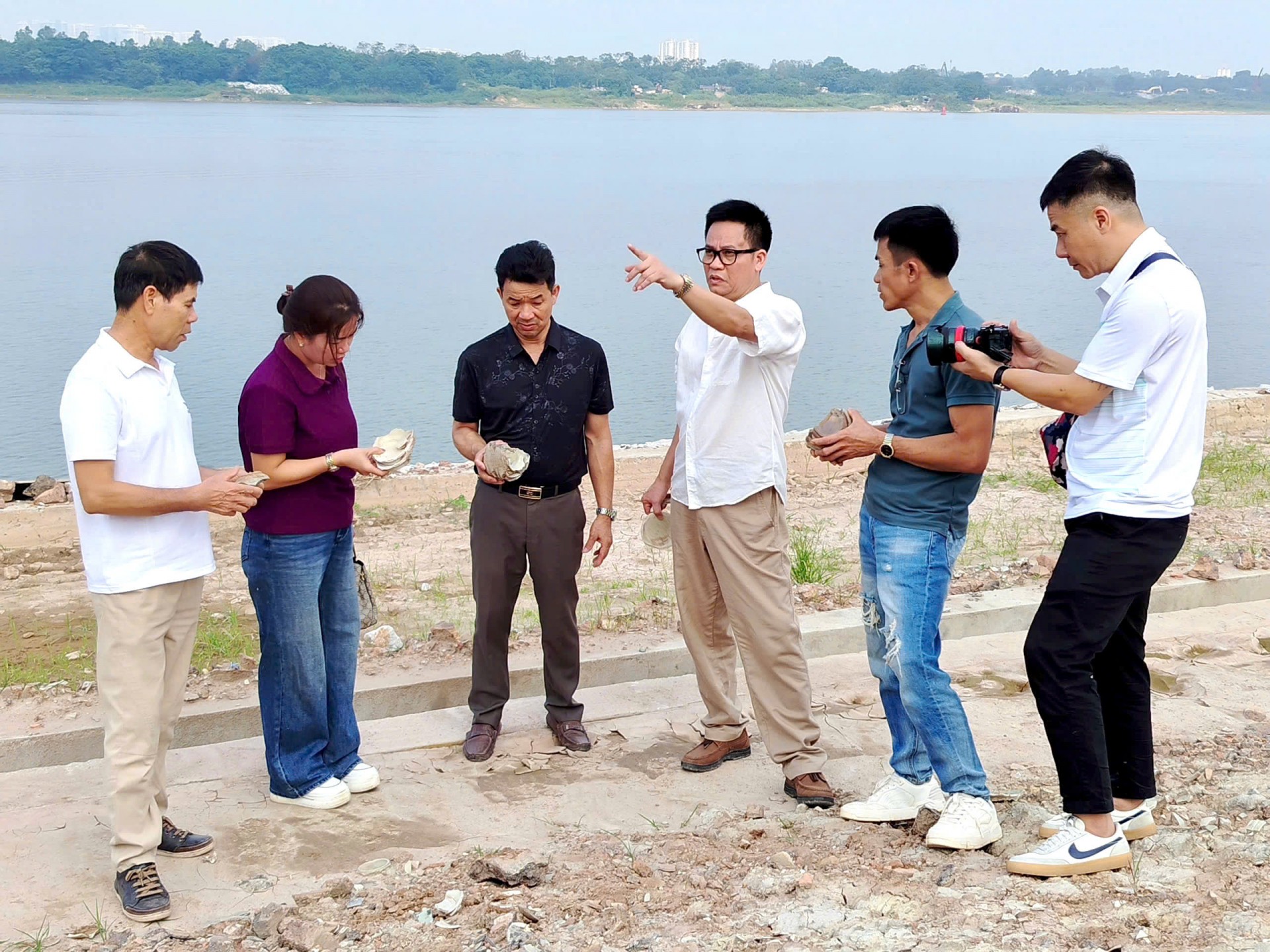 Gốm Kim Lan: Từ trầm tích nghìn năm đến tinh hoa sản phẩm làng nghề hôm nay Gốm Kim Lan: Từ trầm tích nghìn năm đến tinh hoa sản phẩm làng nghề hôm nay