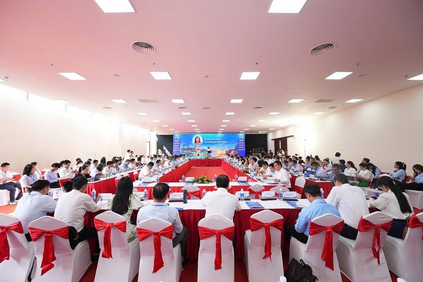 Toàn cảnh Hội nghị ngành Công Thương các tỉnh, thành phố khu vực phía Nam lần thứ XII năm 2026 Toàn cảnh Hội nghị ngành Công Thương các tỉnh, thành phố khu vực phía Nam lần thứ XII năm 2026