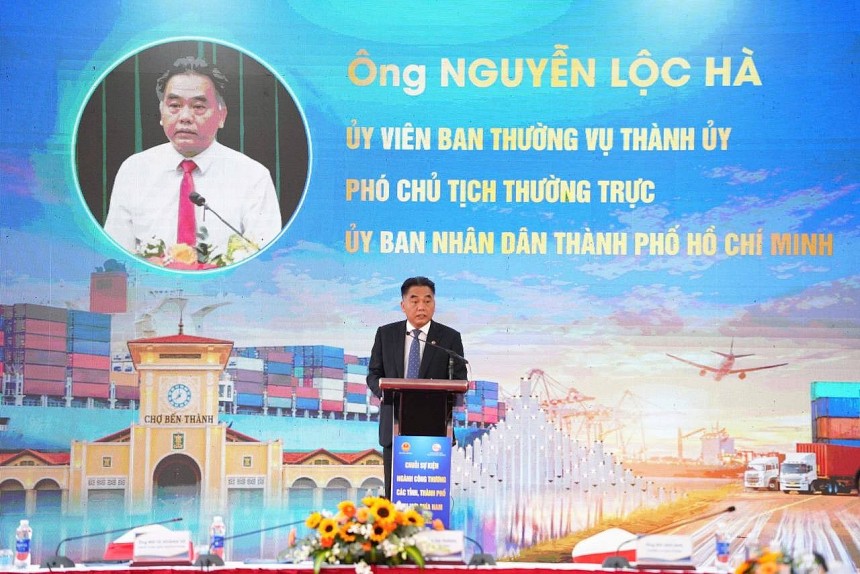 Ông Nguyễn Lộc Hà, Phó Chủ tịch Thường trực UBND TP. HCM Ông Nguyễn Lộc Hà, Phó Chủ tịch Thường trực UBND TP. HCM