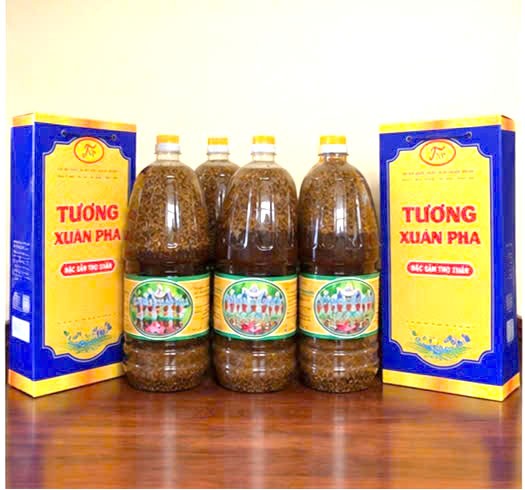 Tương xuân phả từ bếp củi làng quê đến nấc thang Ocop