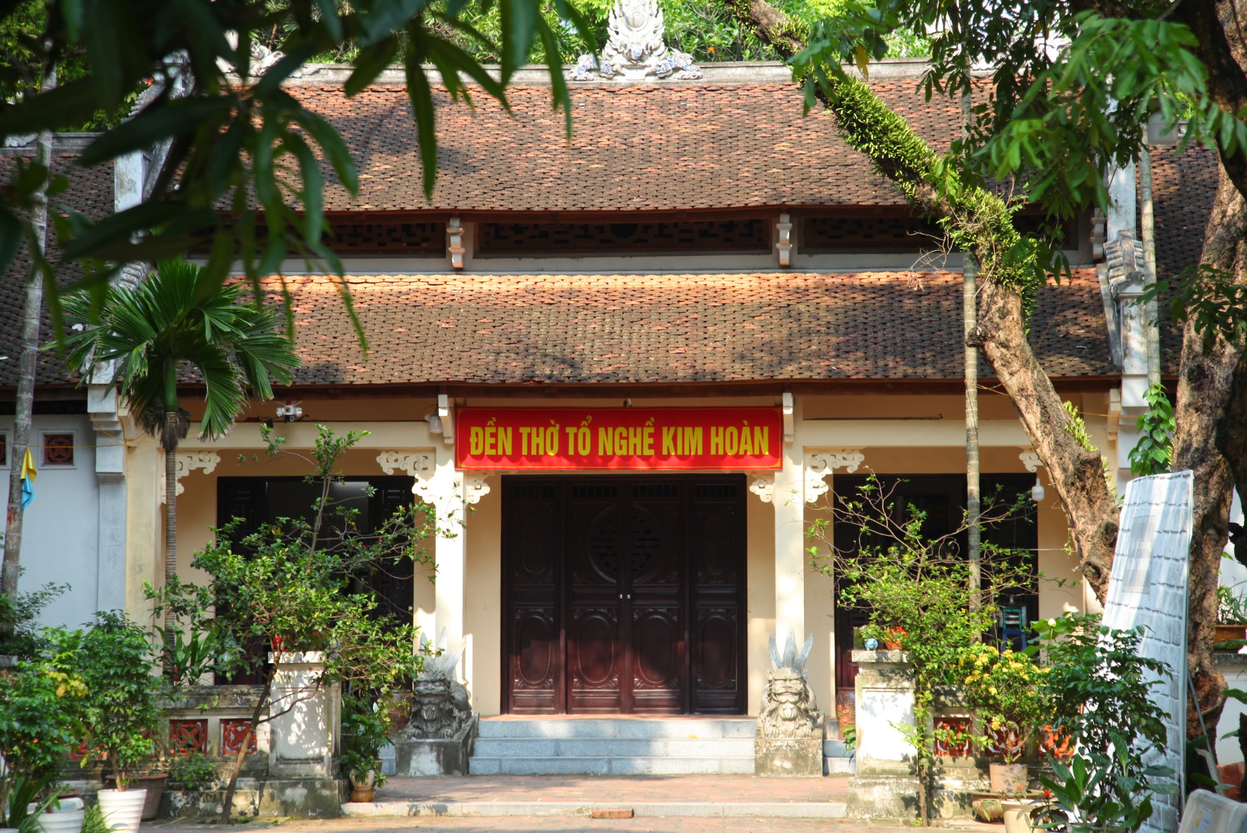 Nghìn năm đỏ lửa nghề đậu bạc làng Định Công