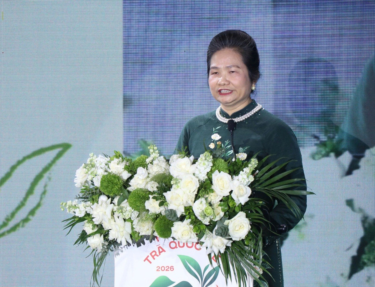 Chủ tịch Hội Nữ doanh nhân Thái Nguyên Nguyễn Thị Vinh phát biểu tại diễn đàn. 