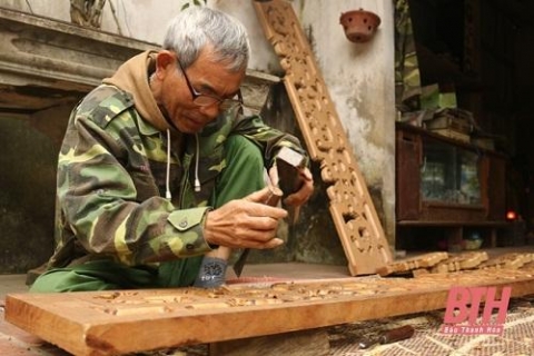 thanh hoa nguoi giu lua nghe moc dat tai