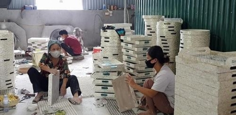 ha noi bat cap trong quan ly nganh nghe nong thon