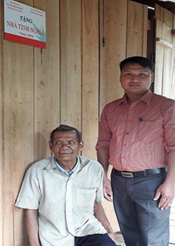 xa dan hoa huyen minh hoa quang binh phat huy truyen thong den on dap nghia day manh cong tac cham soc nguoi co cong