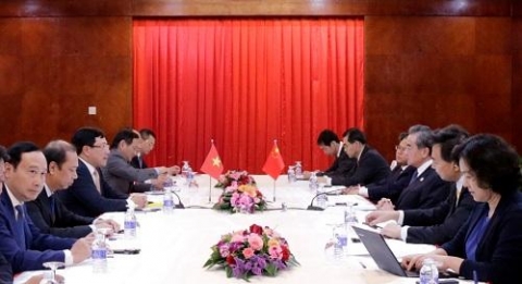 pho thu tuong pham binh minh gap bo truong ngoai giao trung quoc lao