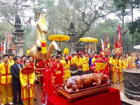 le hoi giong soc son nam 2021
