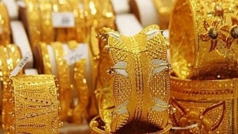 gia vang hom nay 243 quanh nguong 69 trieu dongluong