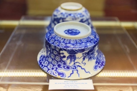 sang 263 tai cung van hoa huu nghi so 91 tran hung dao ha noi da khai mac trien lam co vat cung dinh hue