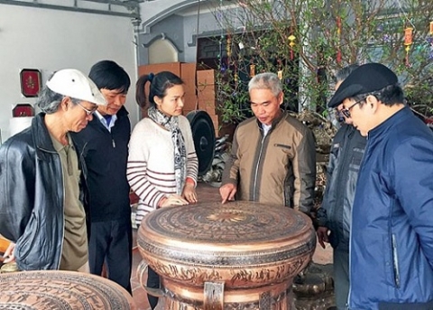 binh dinh lang nghe duc dong bang chau