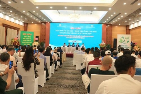 hoi thao phat trien hoa cay canh nganh kinh te sinh thai trong xay dung nong thon moi va do thi van minh