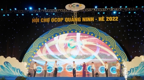 quang ninh khai mac hoi cho ocop he 2022