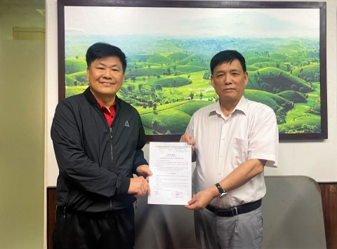 tap chi lang nghe viet nam bo nhiem can bo moi