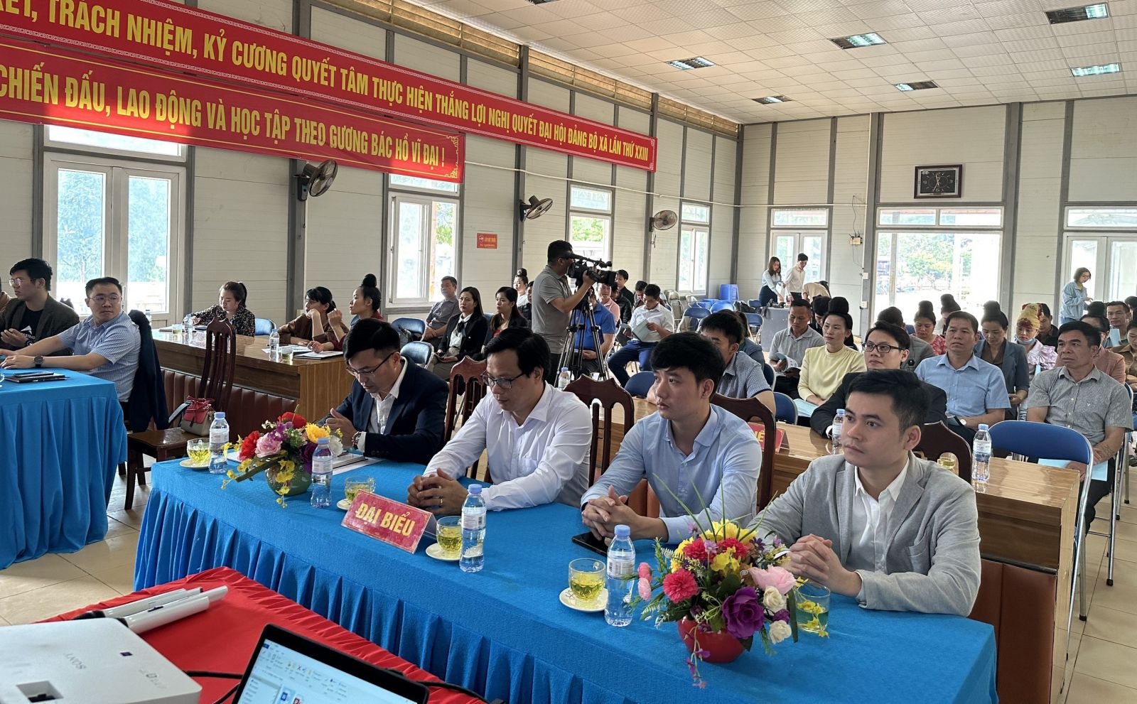 Thúc đẩy doanh nghiệp và HTX tỉnh Sơn La phát triển thương mại điện tử