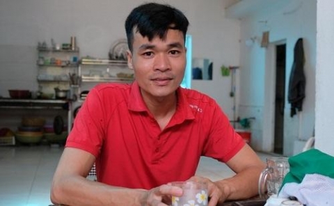 thanh hoa 8x gac 2 bang dai hoc ve que lam banh da nem thu tien ty moi nam