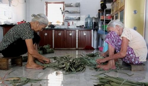 ha tinh doc dao nghe truyen thong cham ao toi gan 200 nam tuoi