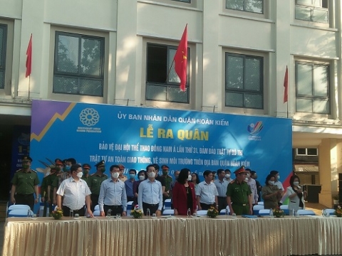 quan hoan kiem chuan bi chao don sea games 31