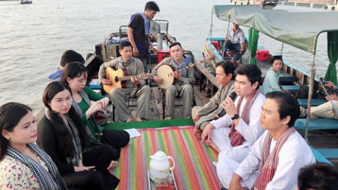 tpho chi minh don ca tai tu