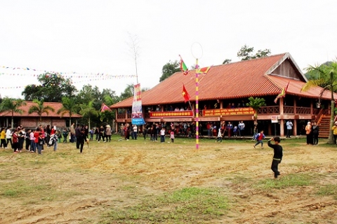 tp ha long xa bang ca tap trung nang cao chat luong cac tieu chi ntm