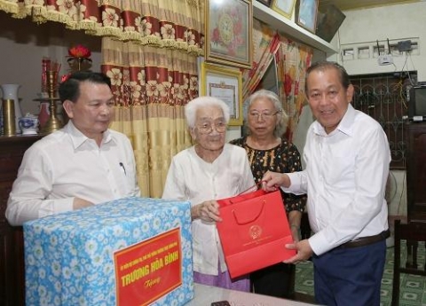 pho thu tuong thuong truc tham doi tuong chinh sach tinh quang binh