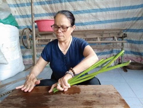 nghe nhan uu tu phan thi thuan nang cao gia tri nghe det truyen thong que huong my duc